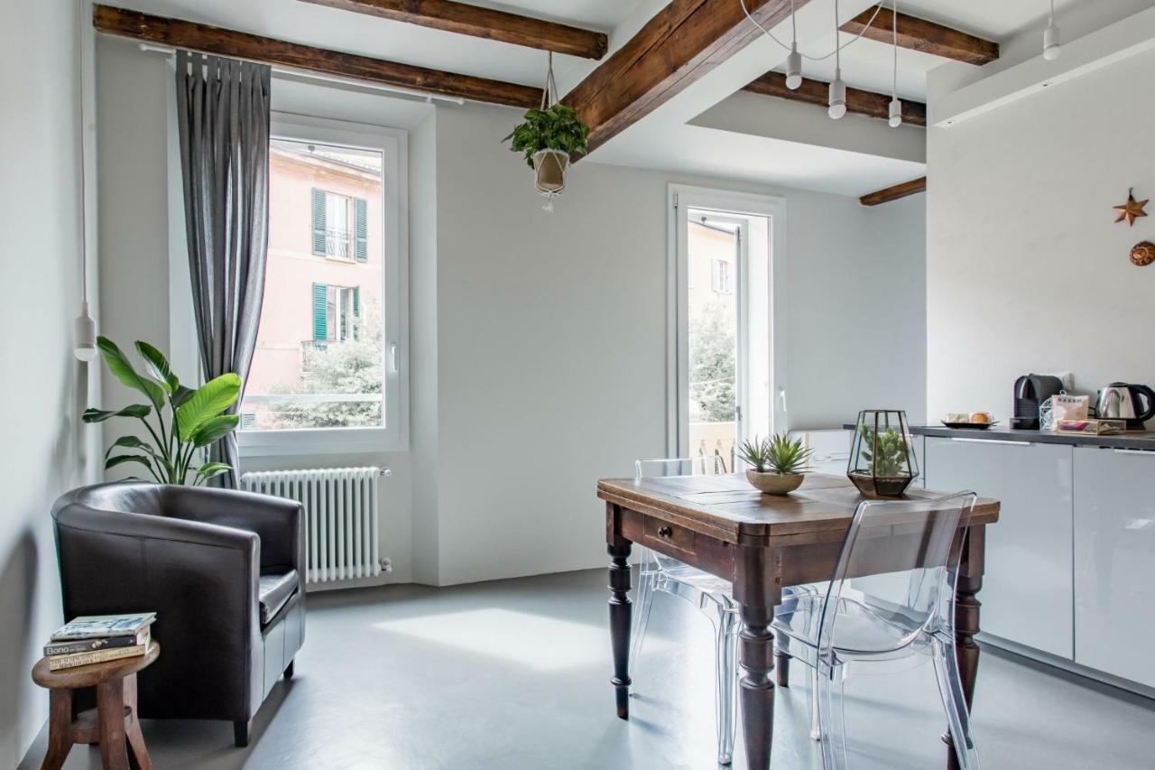Charming Flat Righi Bologna Lägenhet Exteriör bild